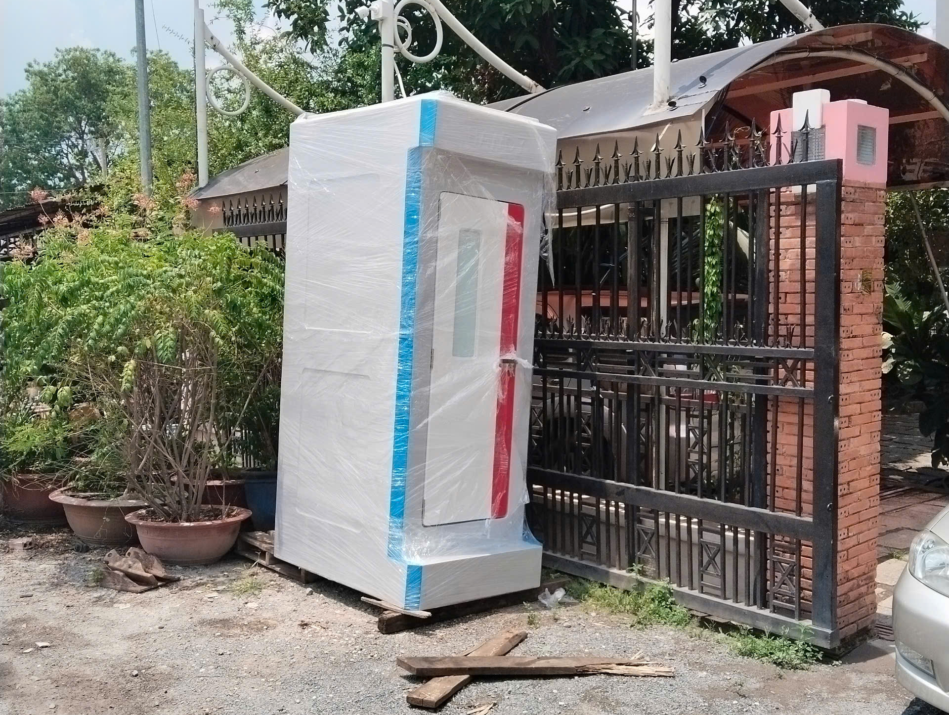 Nhà vệ sinh di động H17.2 ra đời năm 2017